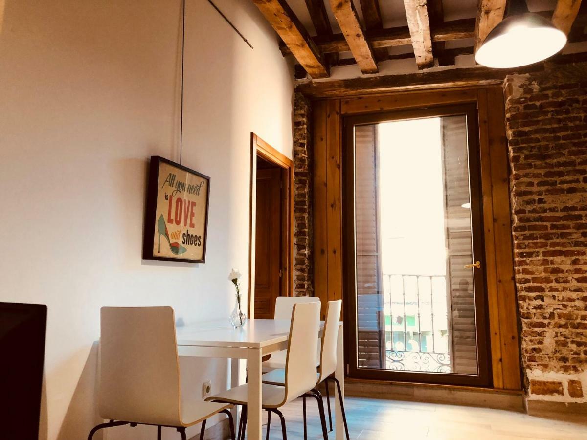 Gran Via Apartamentos De Temporada Madryt Zewnętrze zdjęcie