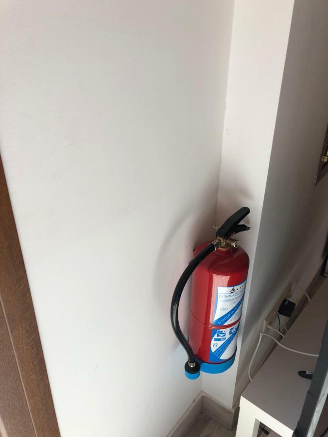 Gran Via Apartamentos De Temporada Madryt Zewnętrze zdjęcie